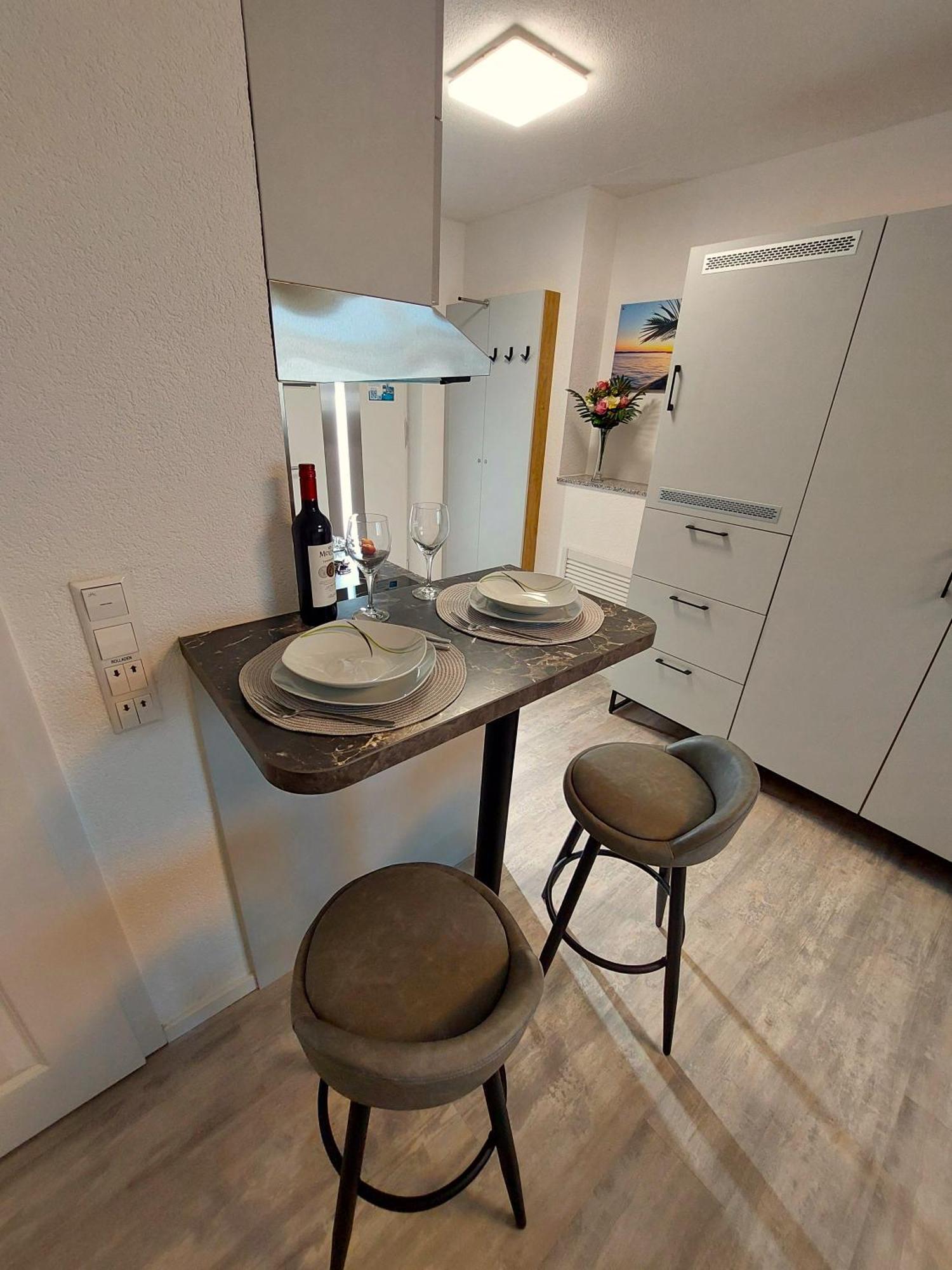 Bodensee Sunshine Zimmer & Apts. Ульдінген-Мюльгофен Екстер'єр фото