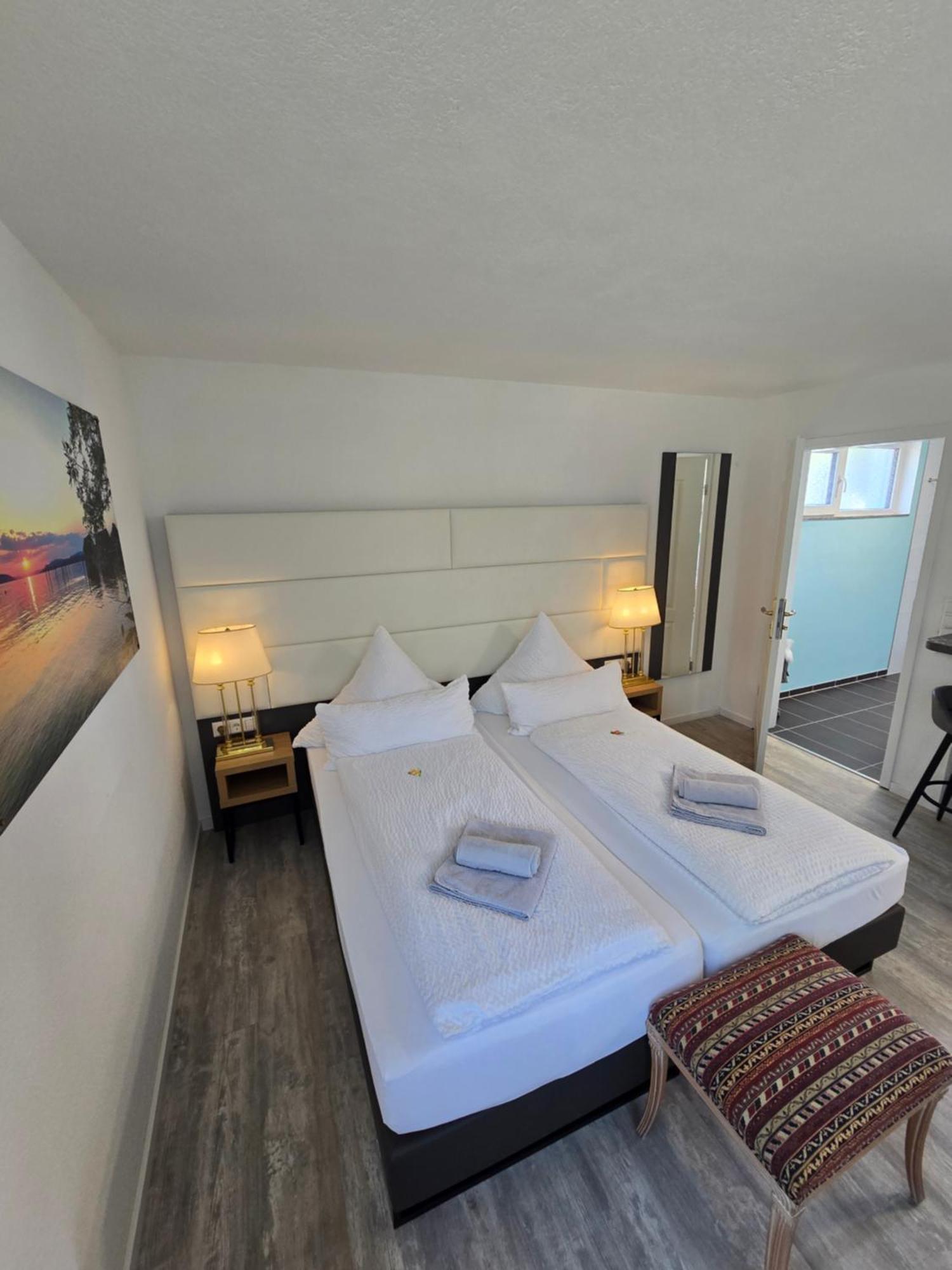 Bodensee Sunshine Zimmer & Apts. Ульдінген-Мюльгофен Екстер'єр фото