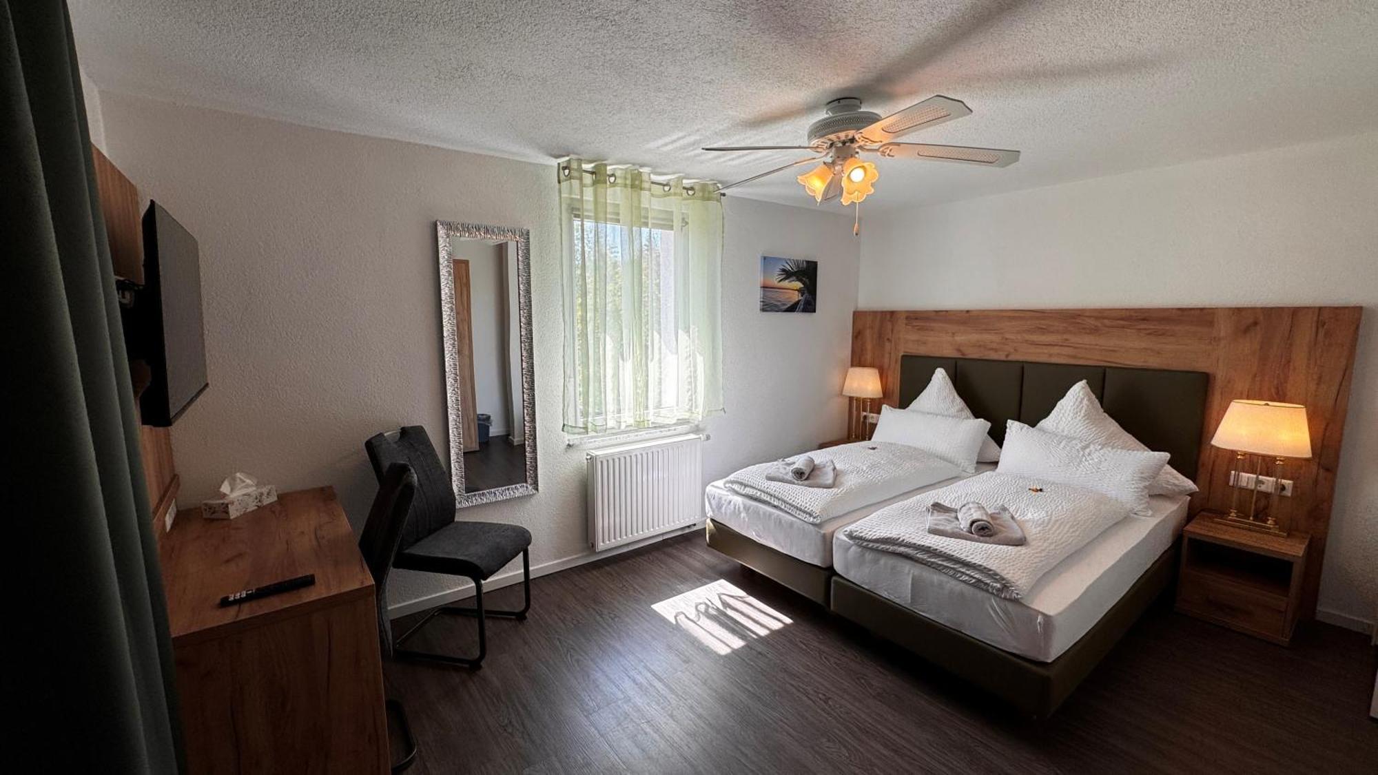 Bodensee Sunshine Zimmer & Apts. Ульдінген-Мюльгофен Екстер'єр фото